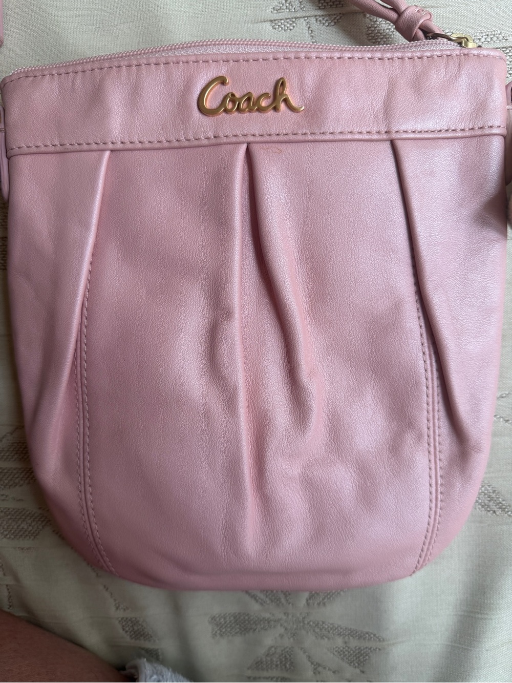 Nwt Coach Pink Pearl Leather Pleated Crossbody Messenger Bag - Picture 2 of 5
